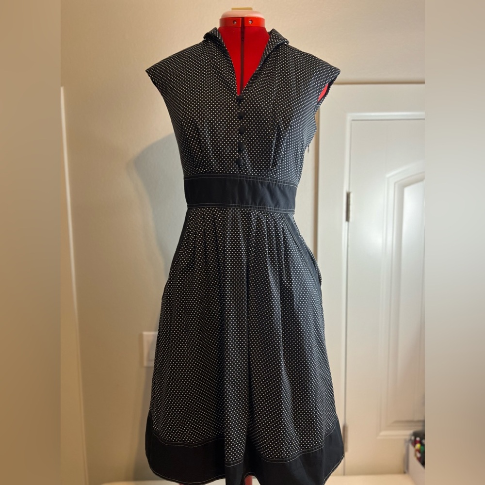 rabbit rabbit rabbit Designs RETRO Sleeveless Navy blue Dress women’s Size 10